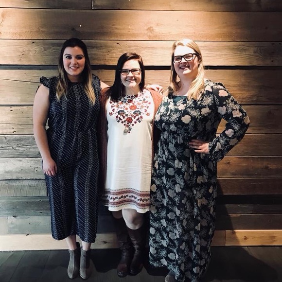 Who is Sydnie? 👋🏼💕🤷🏼‍♀️ - Picture 1 of 3